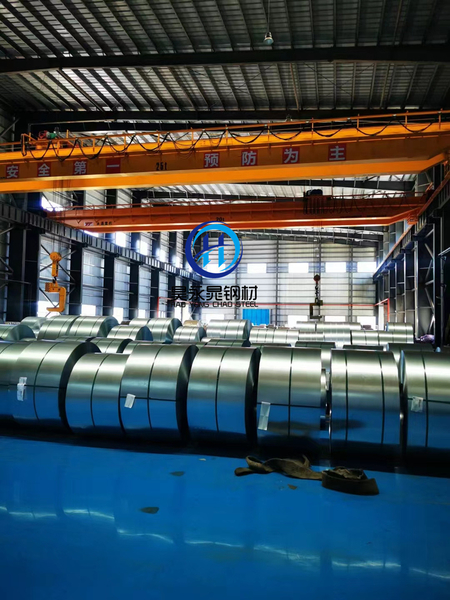 Foshan Haoyongchao Steel Co., Ltd. ligne de production du fabricant
